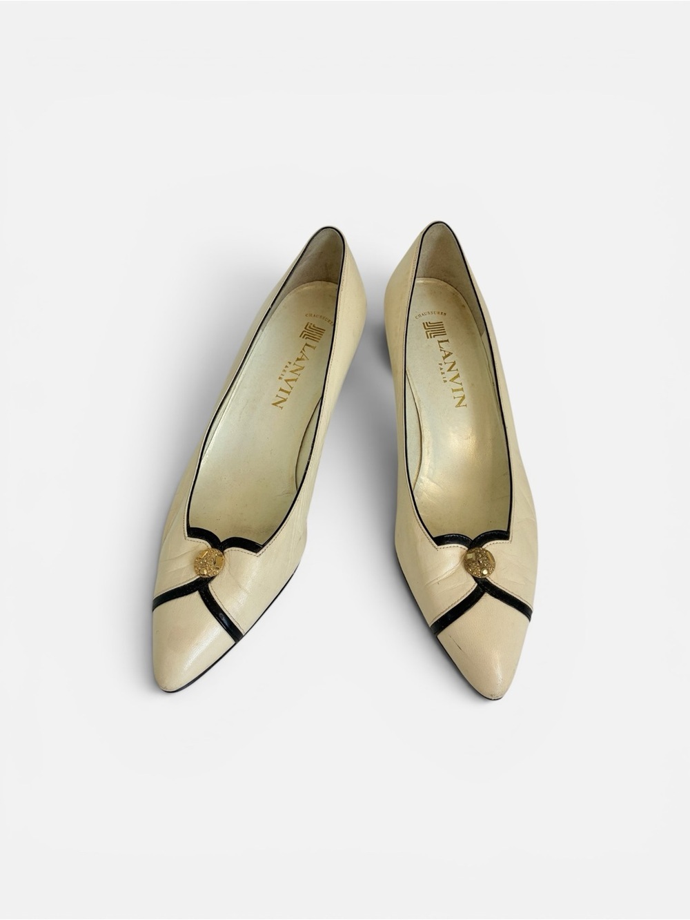 Lanvin Paris Vintage Ivory Leather Pointed Toe Pumps